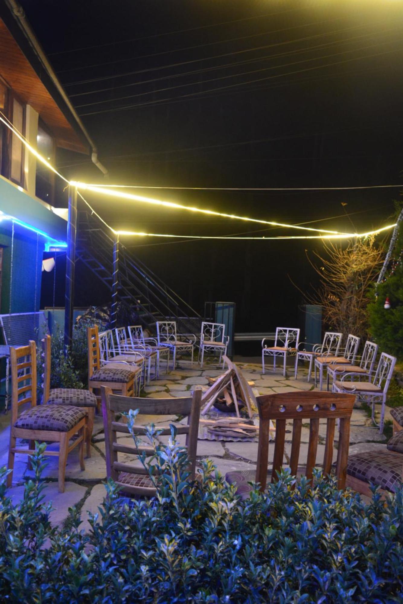 The Neelgiris Otel Manāli Dış mekan fotoğraf