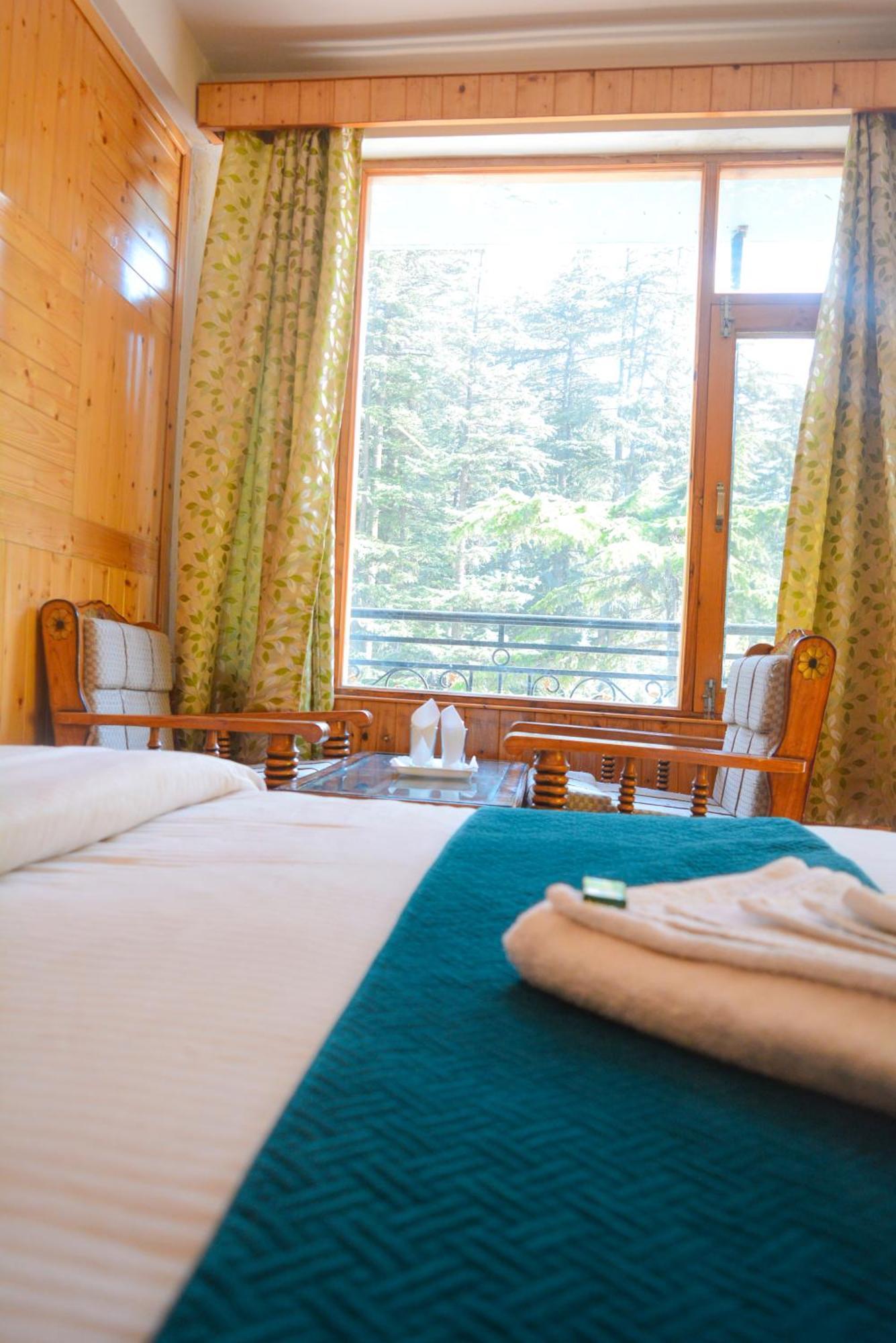 The Neelgiris Otel Manāli Dış mekan fotoğraf