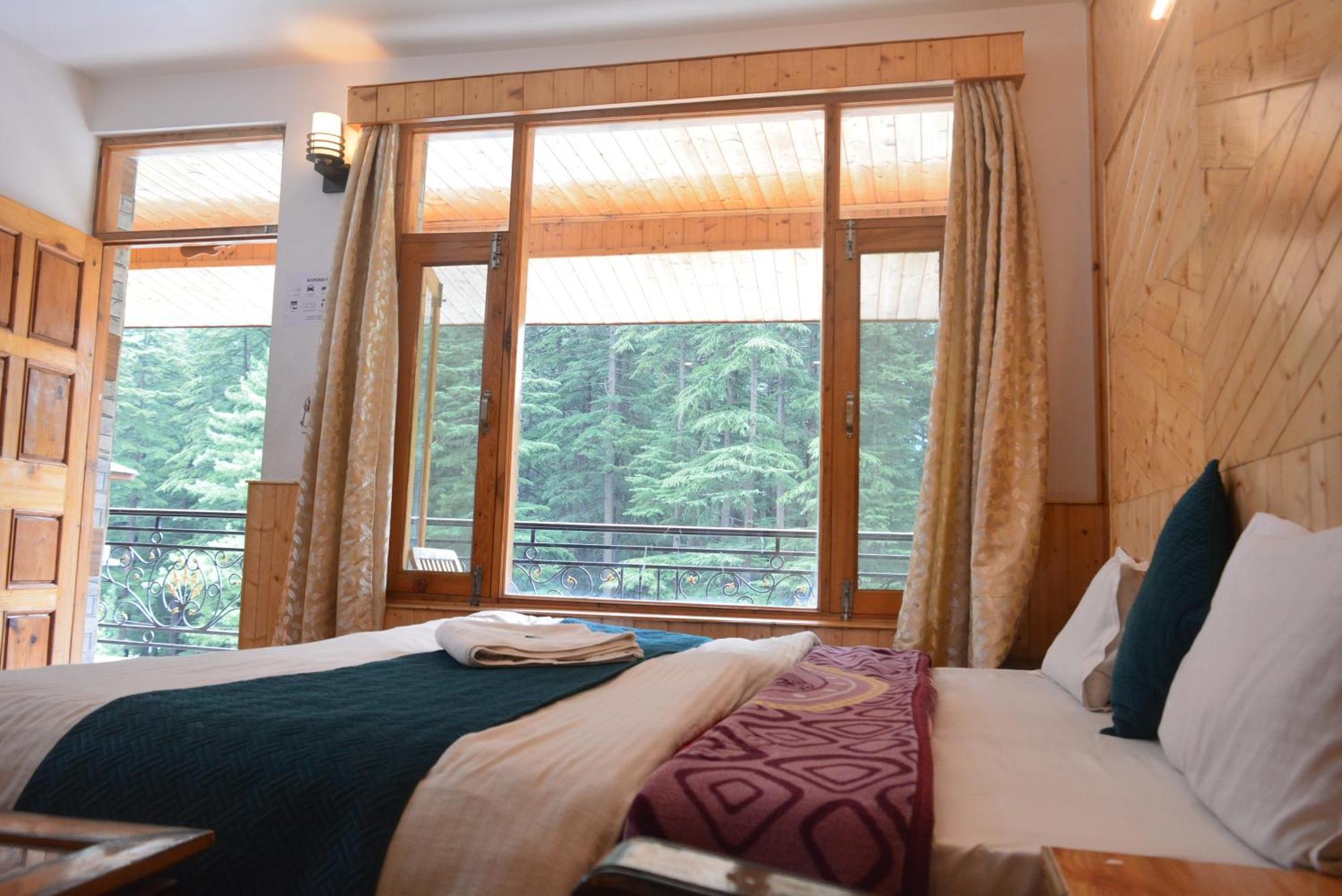 The Neelgiris Otel Manāli Dış mekan fotoğraf