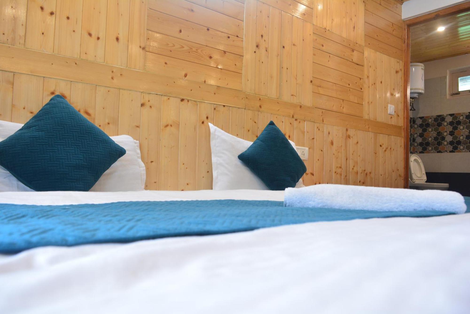 The Neelgiris Otel Manāli Dış mekan fotoğraf